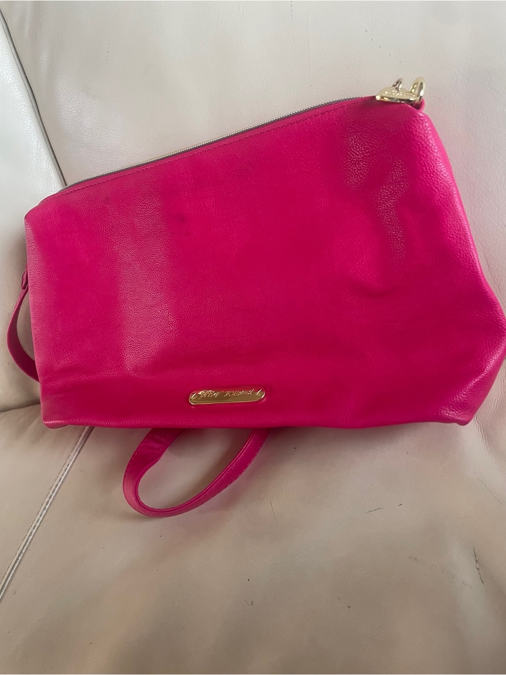 💘 Betsey Johnson Hot Pink Leather Clutch with Gold Hardware